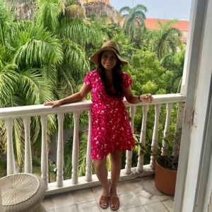 Meet your Posher, Alexandra